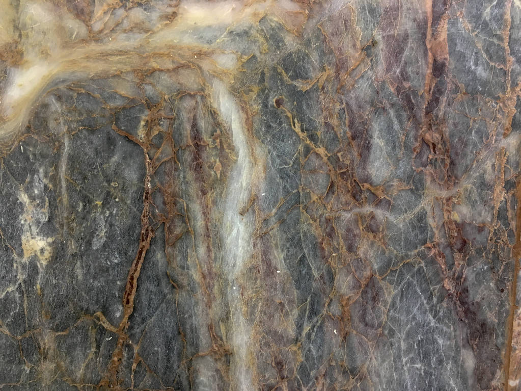 欧美巨头嘴上喊着“伪劣产品”