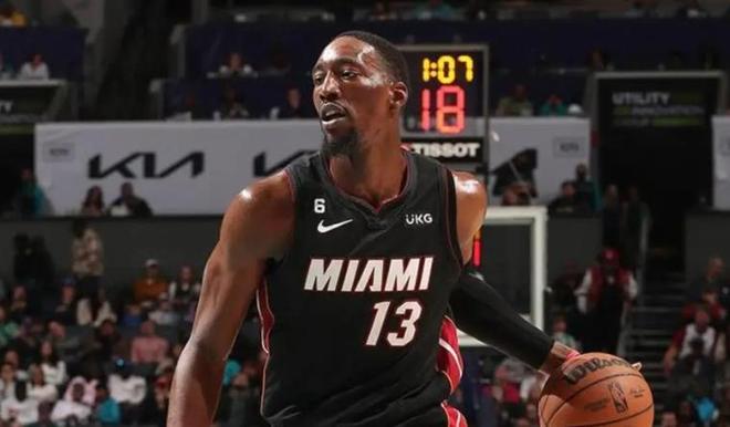 东契奇60分率湖人逆转热火豪取8连胜