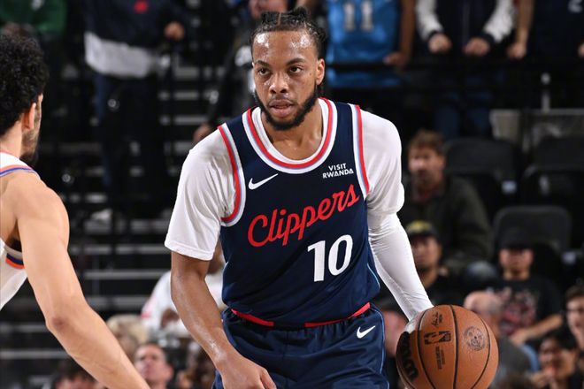 快船6战5胜反超勇士升至西部第八，小卡破纪录泰