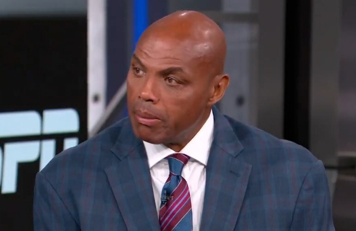 查尔斯-巴克利：若在90年代阿德巴约83分纪录恐难