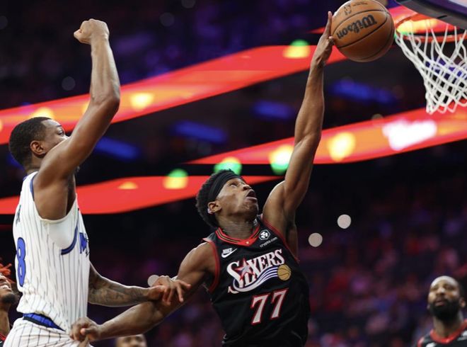 76人109-97力克魔术晋级季后赛 贝恩空砍34分难救